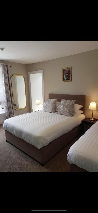 Adams Townhouse Bed and Breakfast Ντίνγκλε Εξωτερικό φωτογραφία