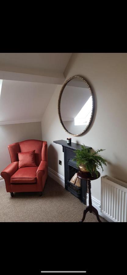 Adams Townhouse Bed and Breakfast Ντίνγκλε Εξωτερικό φωτογραφία